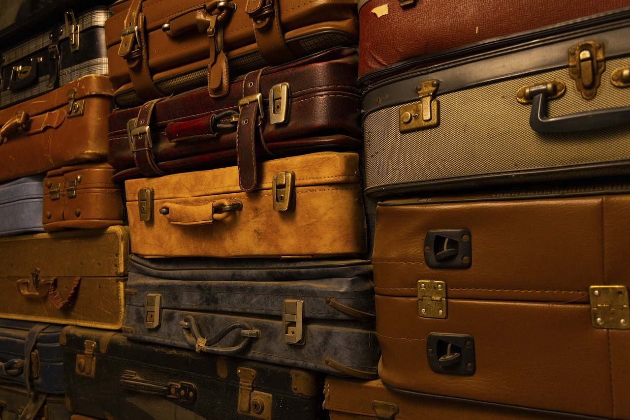 luggage-6800246_1280.jpg